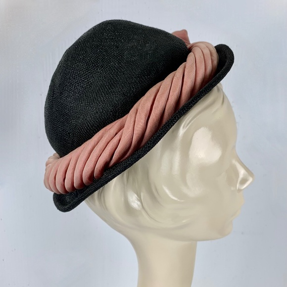Vintage | Accessories | 9450s Easter Hat New York Creations  display picture 3